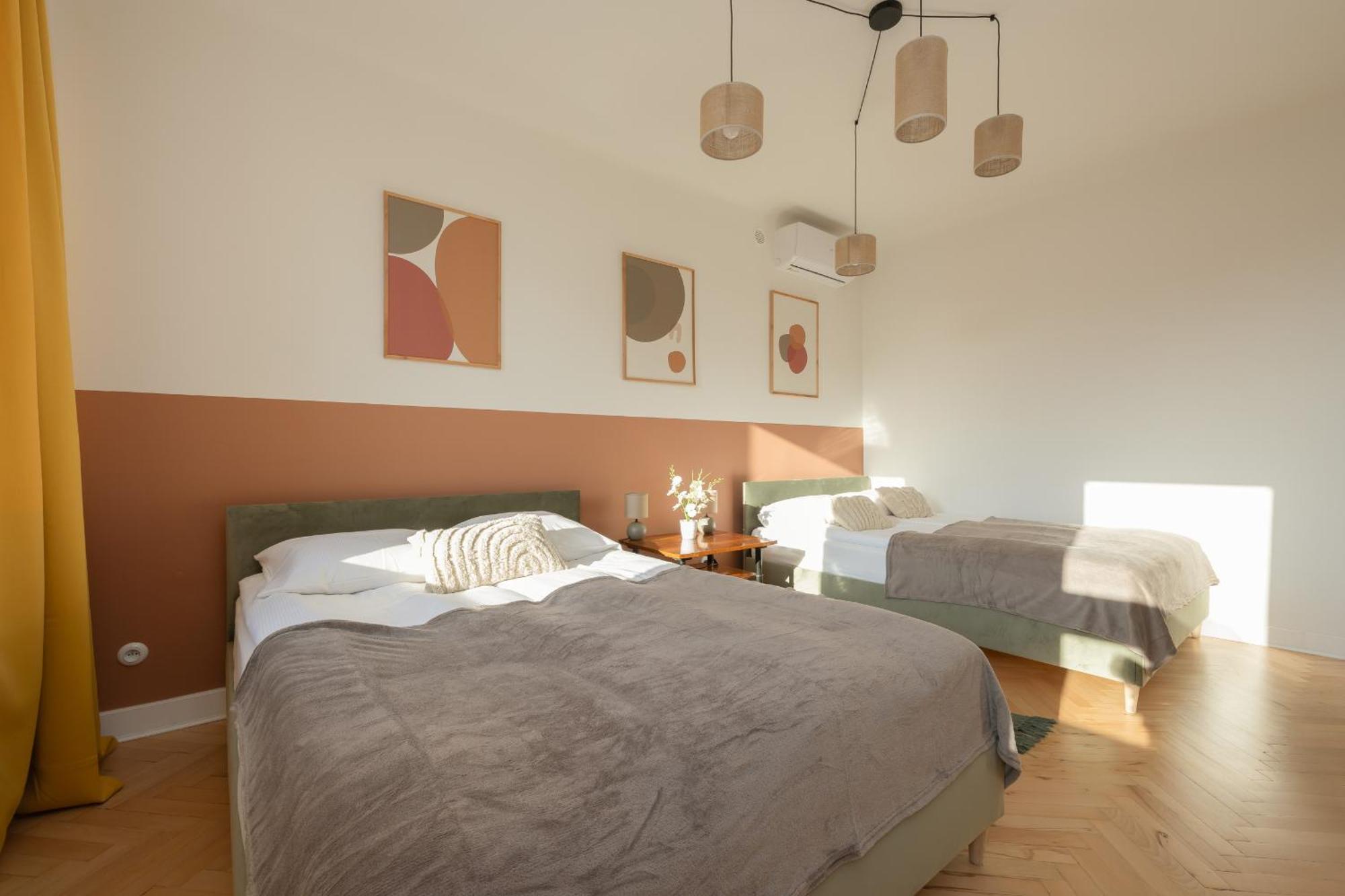Apartment For 6 People Near Royal Baths Park By Renters Prestige 바르샤바 외부 사진
