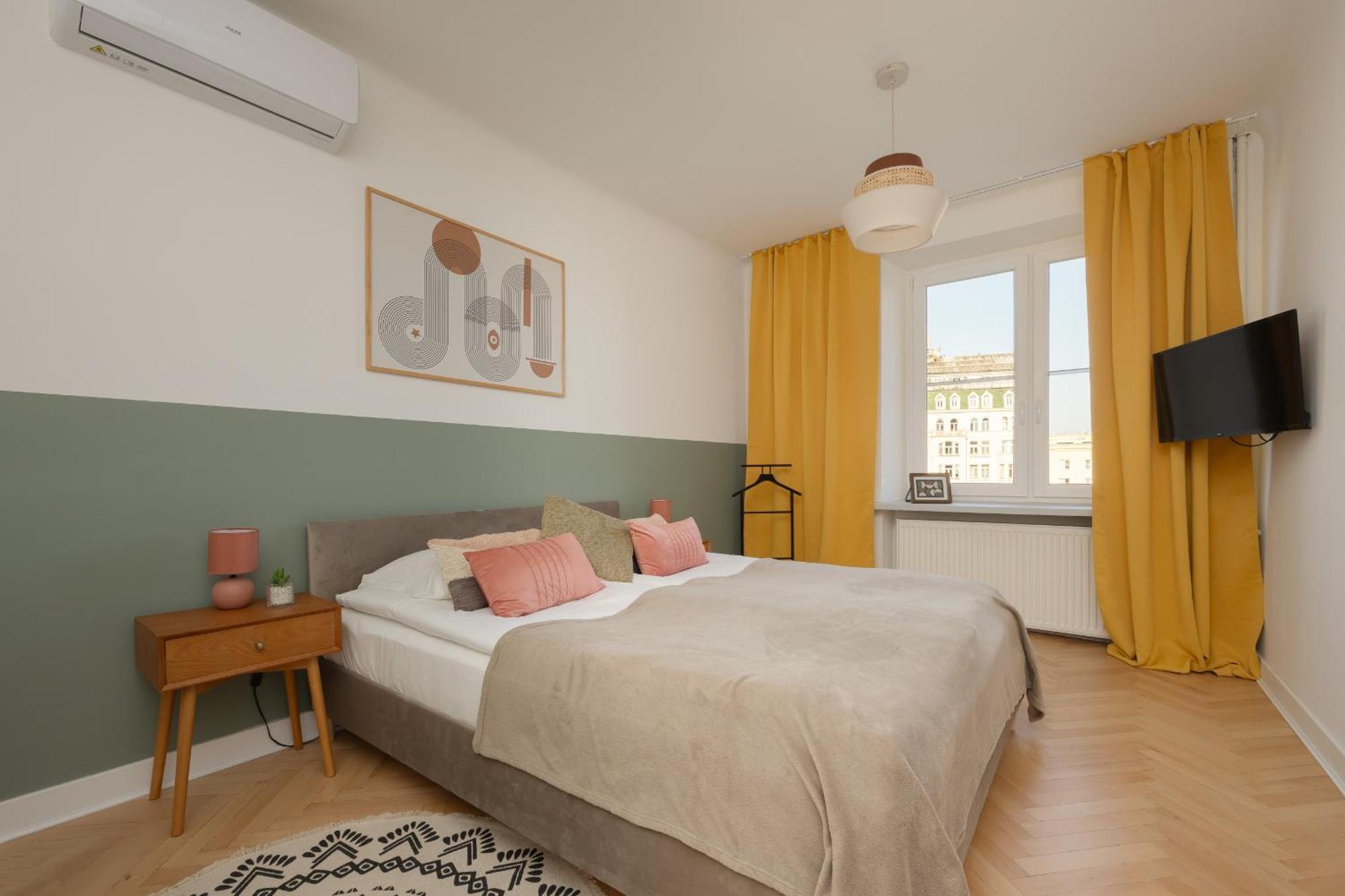 Apartment For 6 People Near Royal Baths Park By Renters Prestige 바르샤바 외부 사진