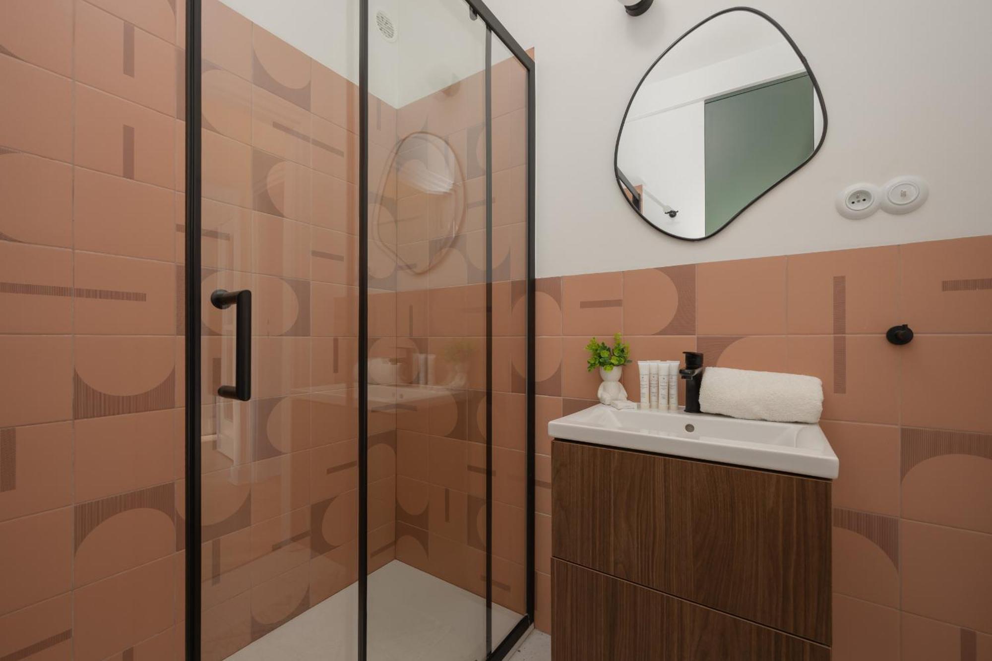 Apartment For 6 People Near Royal Baths Park By Renters Prestige 바르샤바 외부 사진