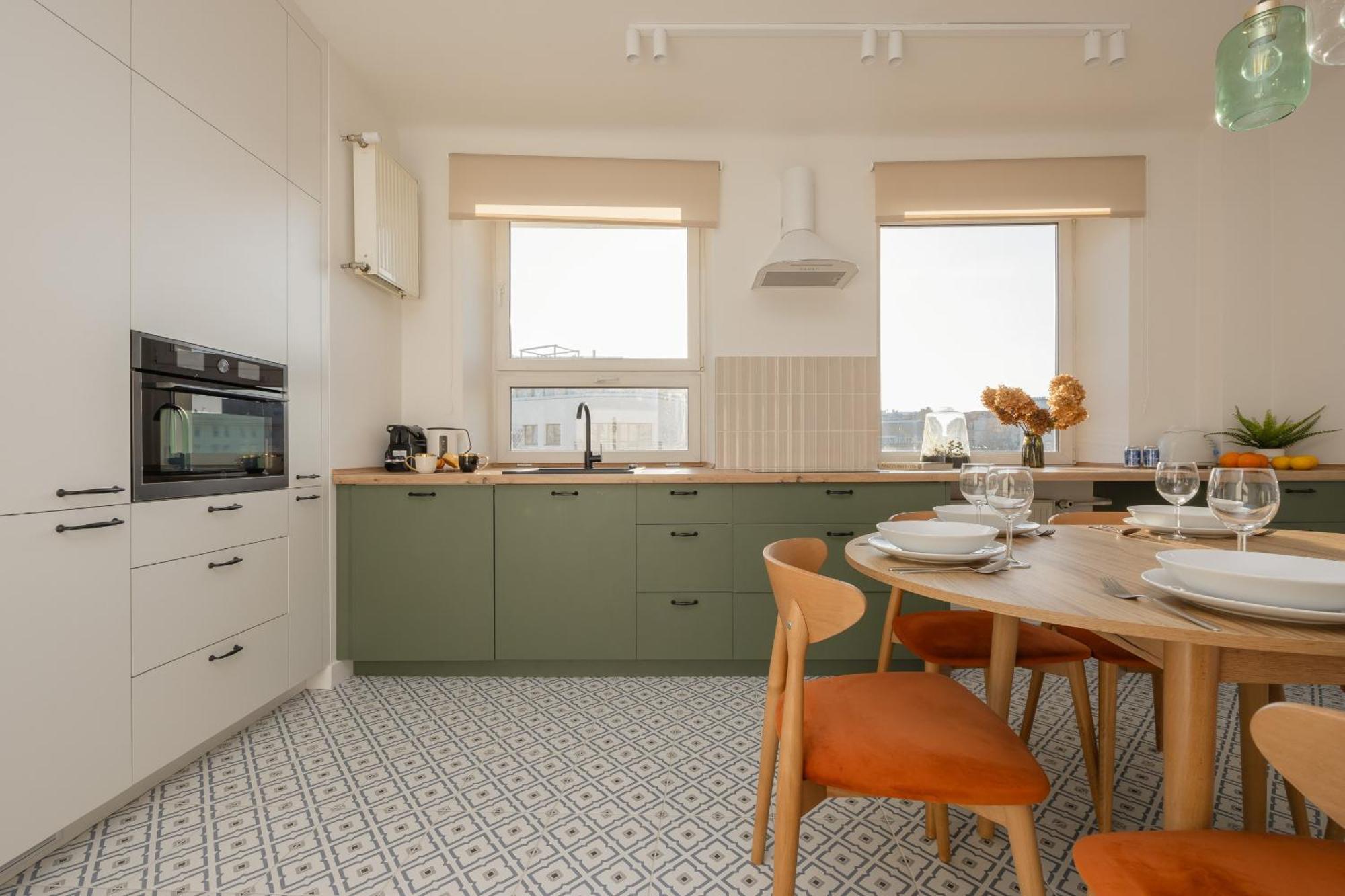 Apartment For 6 People Near Royal Baths Park By Renters Prestige 바르샤바 외부 사진